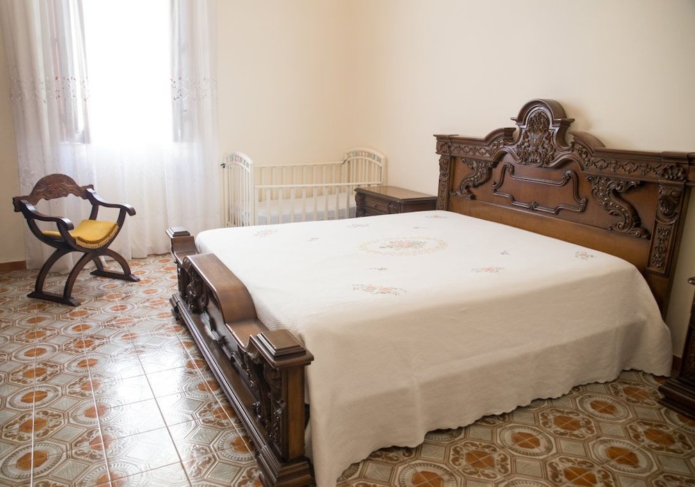 Double Room, Multiple Beds photo 1