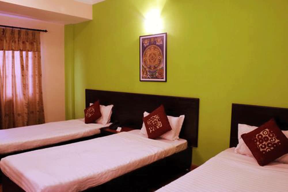 Deluxe Triple Room - Photo 1
