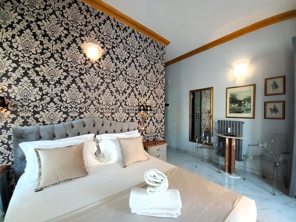 Deluxe Room, Non Smoking, Private Bathroom