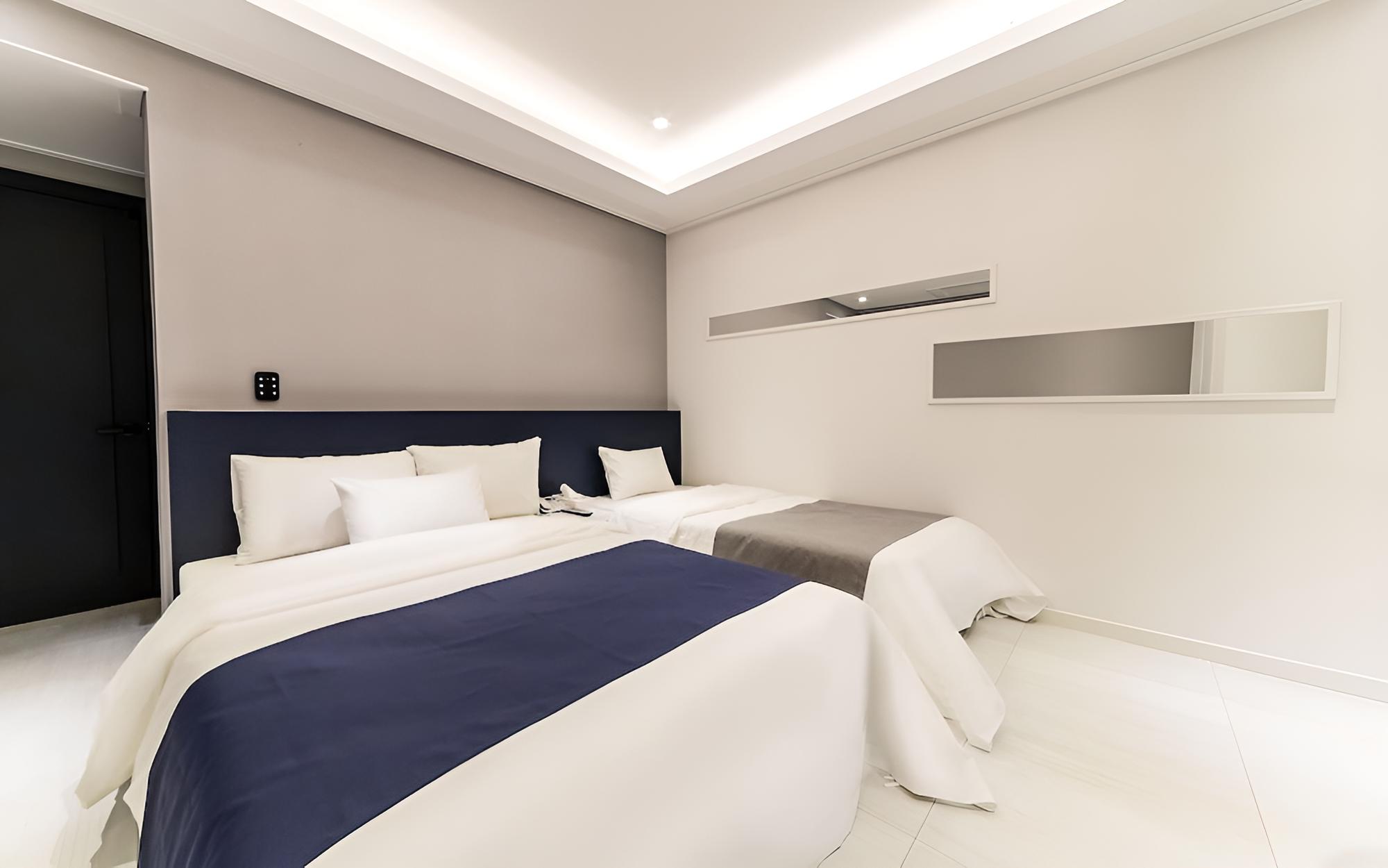 Room (Twin (high-spec 1PC RTX1060/65tv Netf) - Photo 1