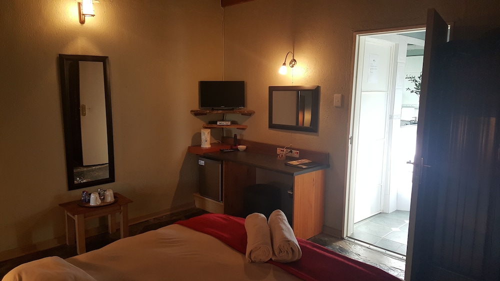 Deluxe Room (En Suite) photo 2