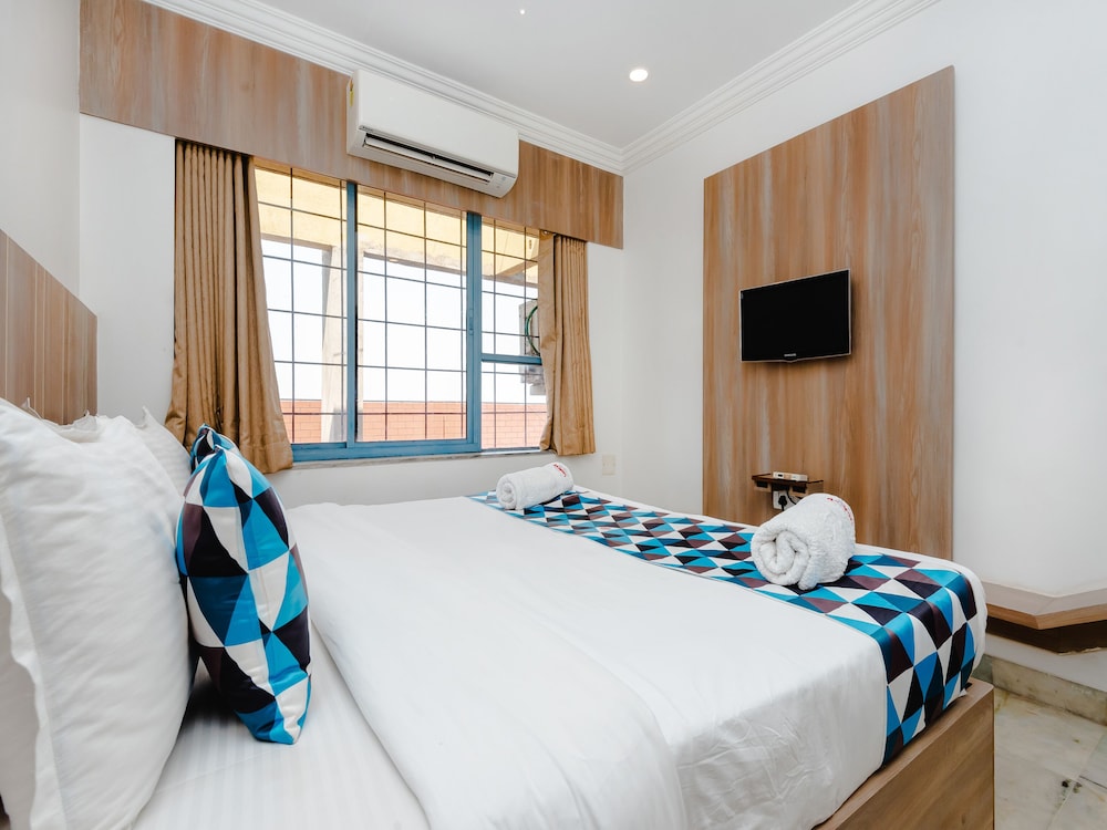 Deluxe Room - Photo 3