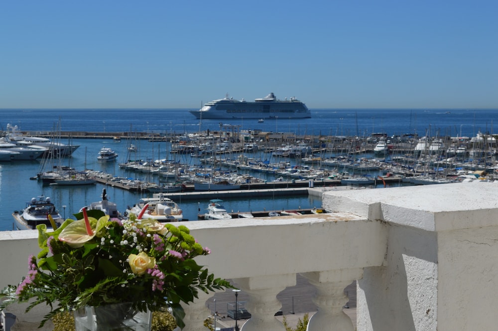 Double or Twin Room, Sea View - Photo 3