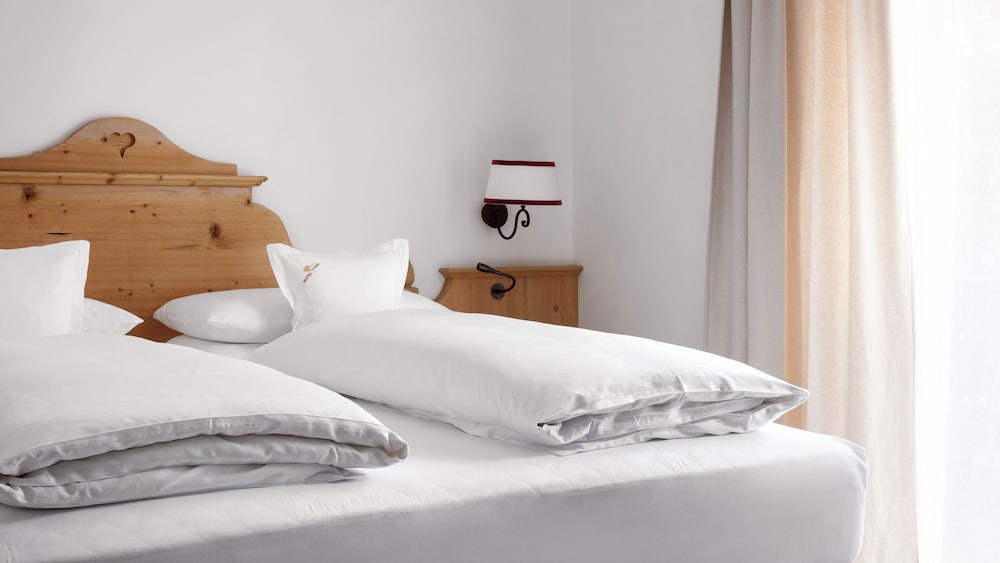 Superior Room, Multiple Beds - Photo 1