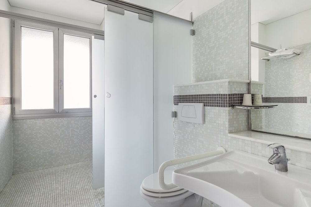 Standard Single Room, Accessible photo 2