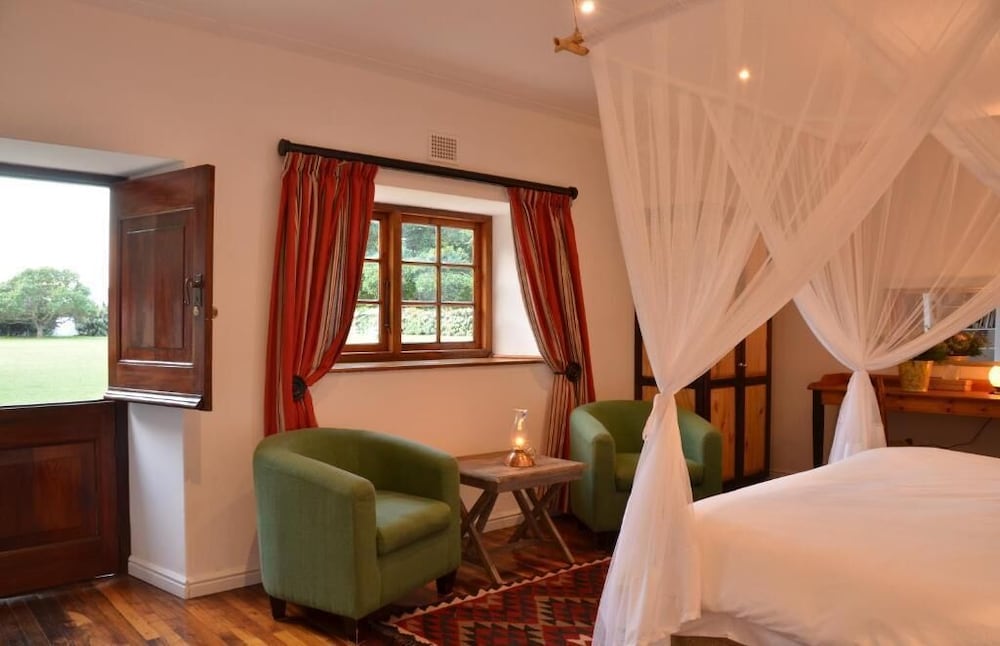 Suite (Figtree)