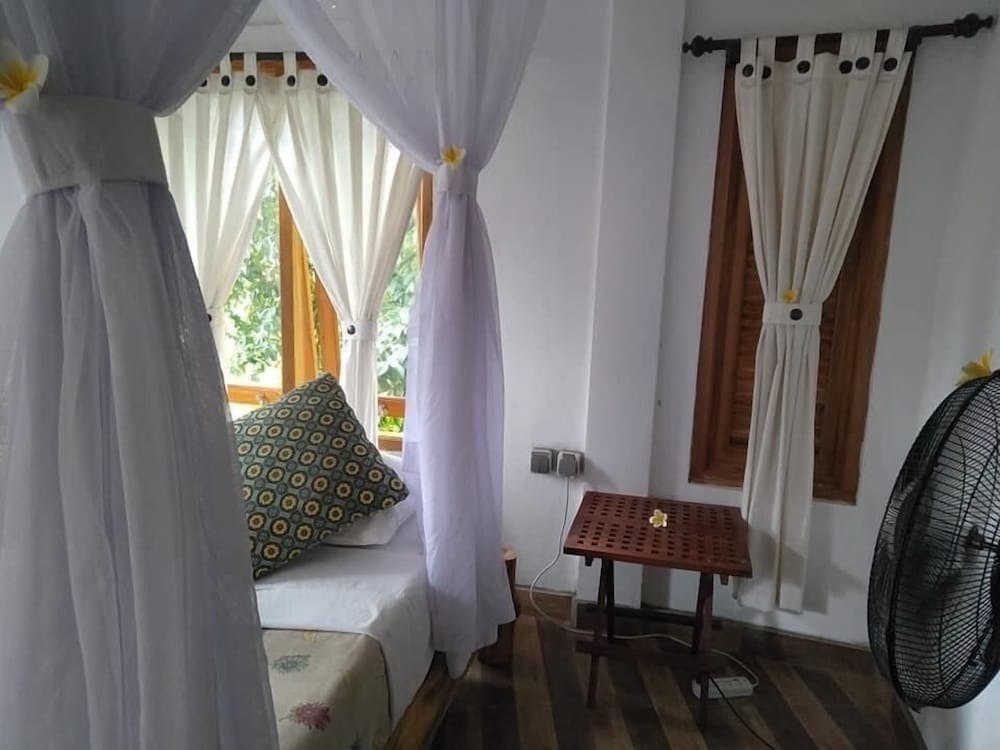 Deluxe Double Room, 1 Bedroom, Garden View photo 3
