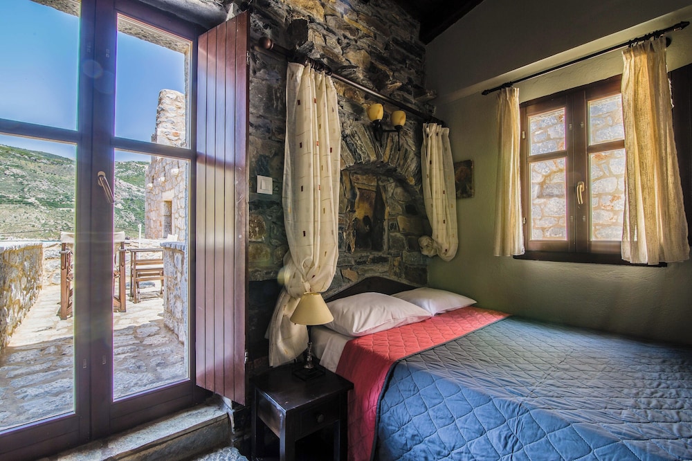Traditional Duplex, 1 Double Bed, Sea View photo 1
