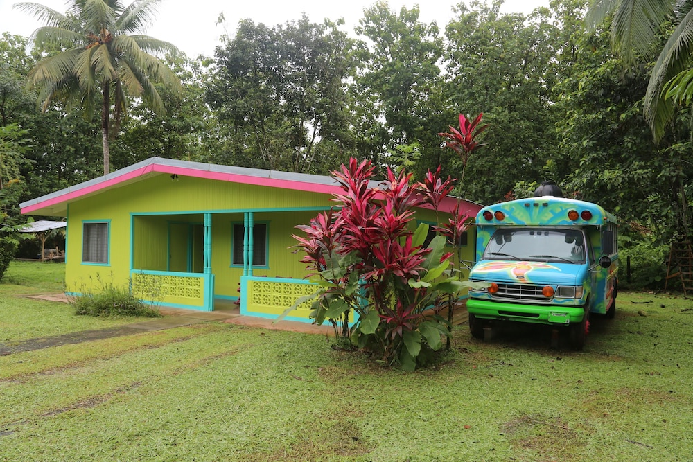 Basic Cottage, 3 Bedrooms, Patio photo 3