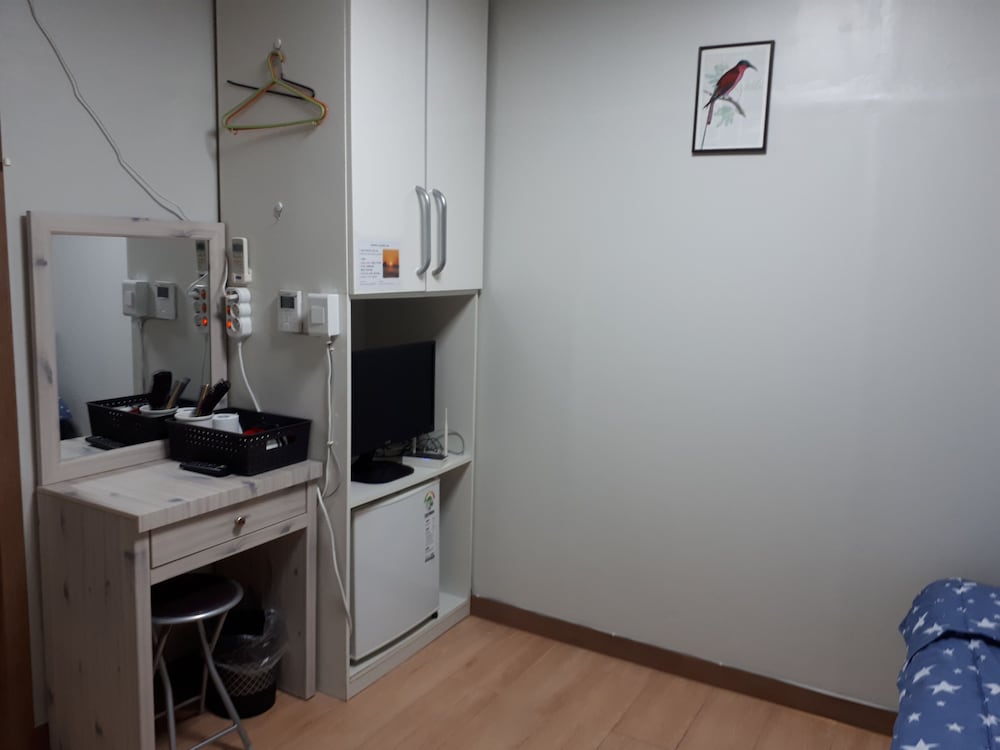 Family Room, 1 Bedroom, Non Smoking photo 3