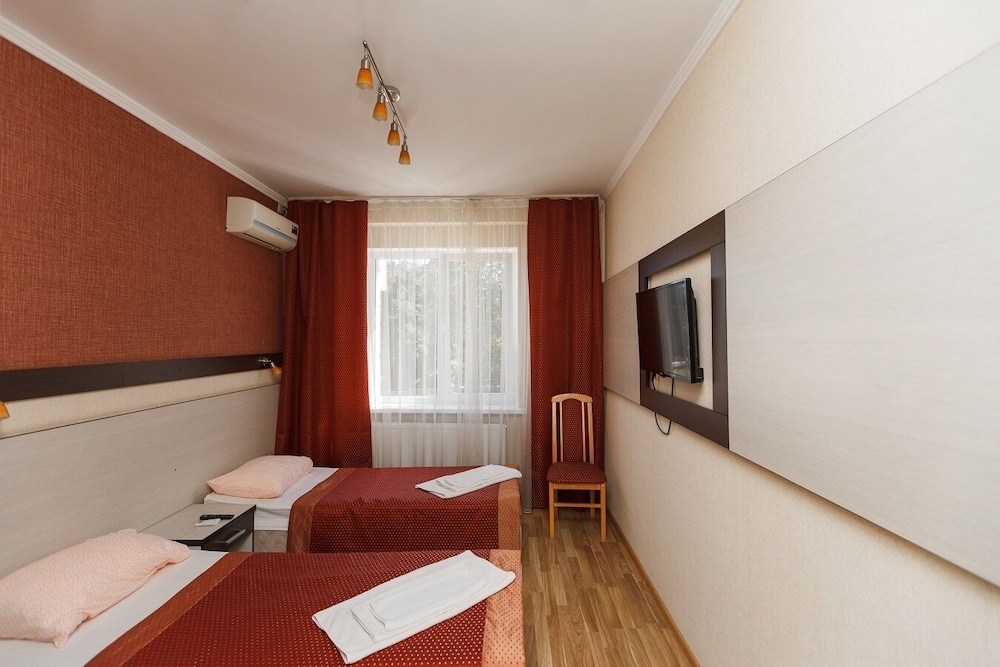 Standard Twin Room photo 1