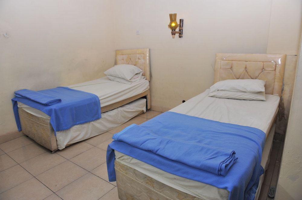 Standard Double or Twin Room photo 2