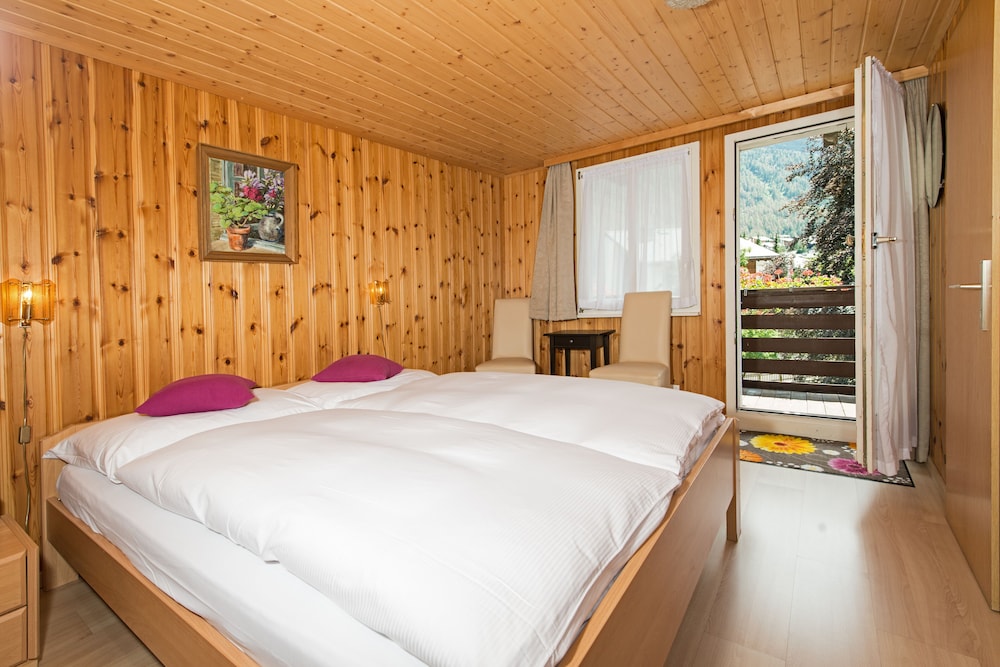Standard Double Room - Photo 4