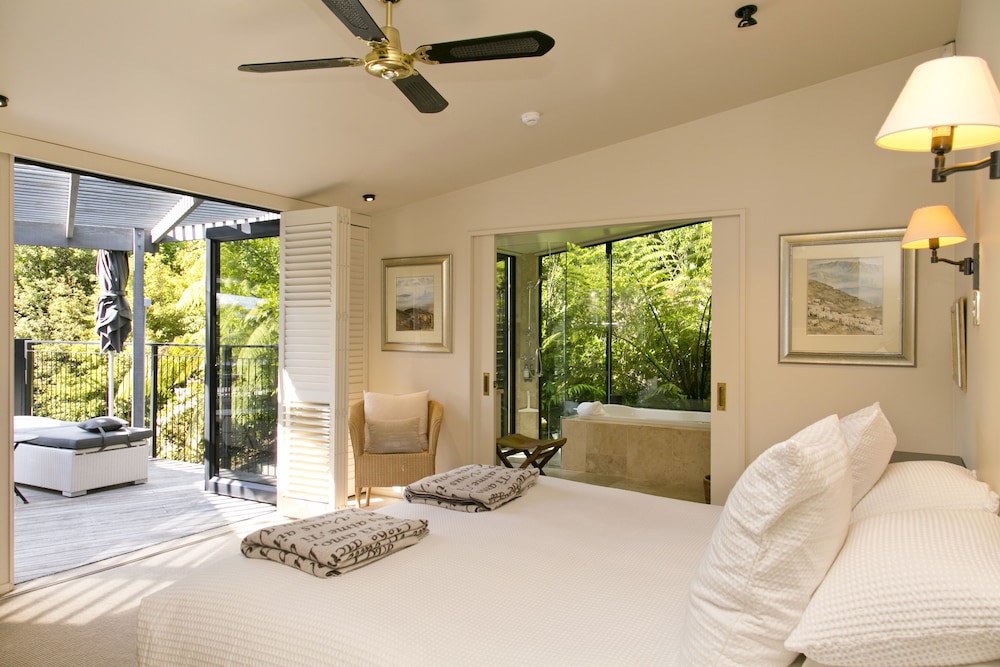 Tatamoana Two-Bedroom Villa with Private Pool photo 3