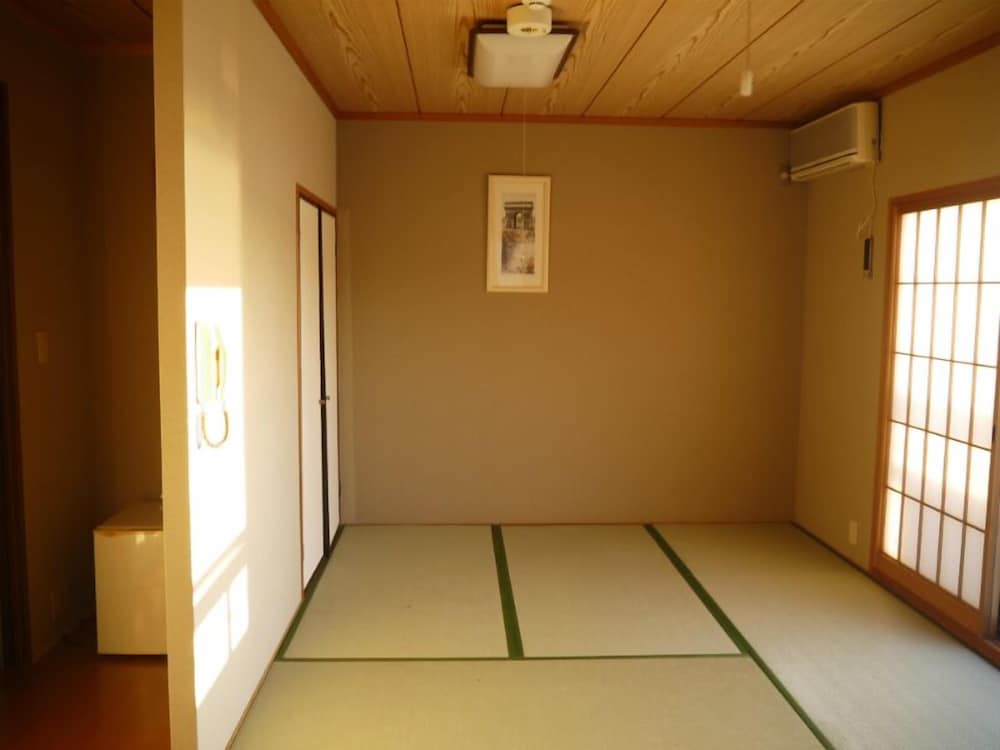 Japanese Room (6 Tatami-mats) Umino Mieru Heya photo 2