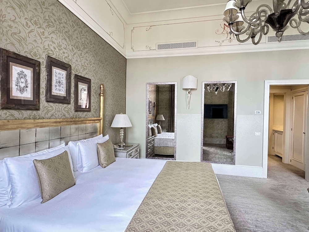 Junior Suite, Courtyard View (Garden) - Photo 7