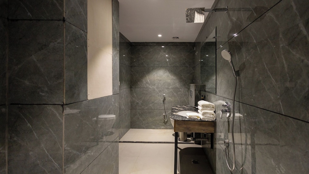 Deluxe Double Room, City View