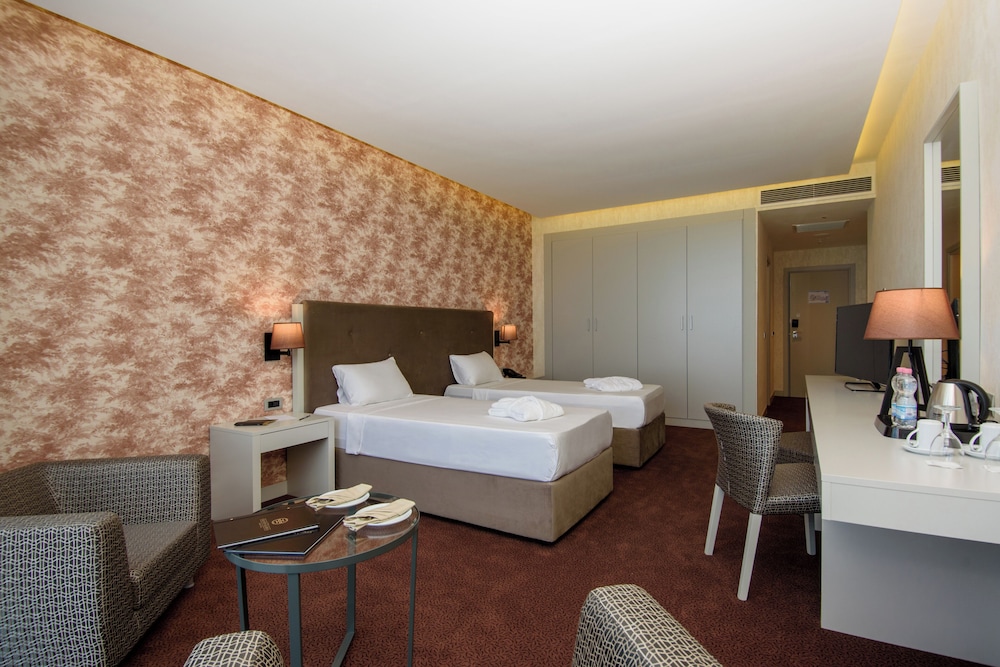 Standard Twin Room, Balcony, Sea View