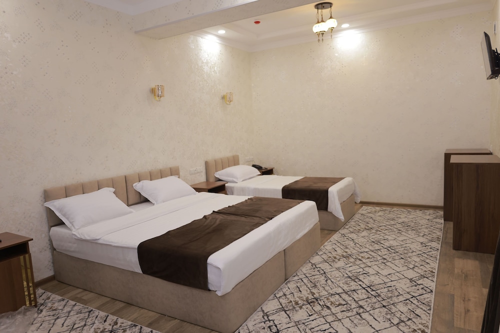 Comfort Triple Room