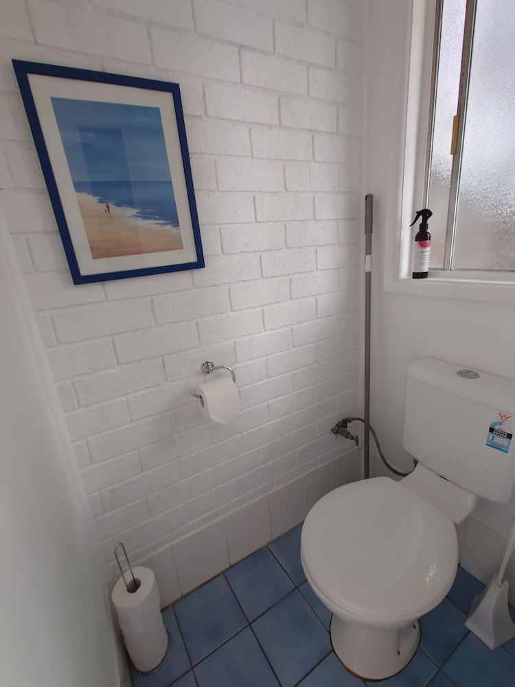 Signature Apartment, 1 Bedroom, Partial Lake View photo 2