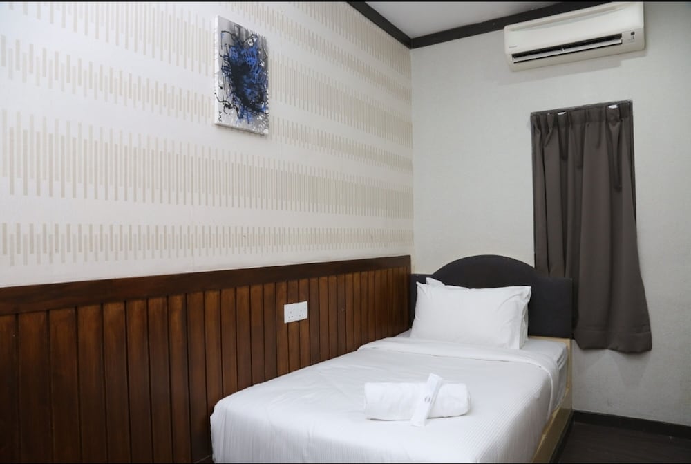 Superior Single Room