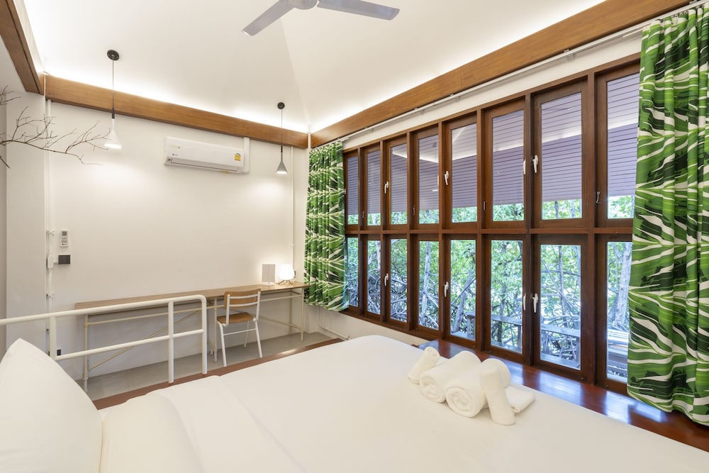 Three-Bedroom Pool Villa - Photo 31