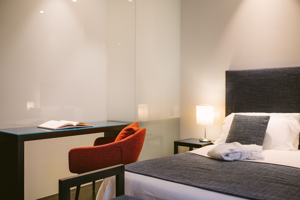 Superior Double Room, Balcony - Photo 3