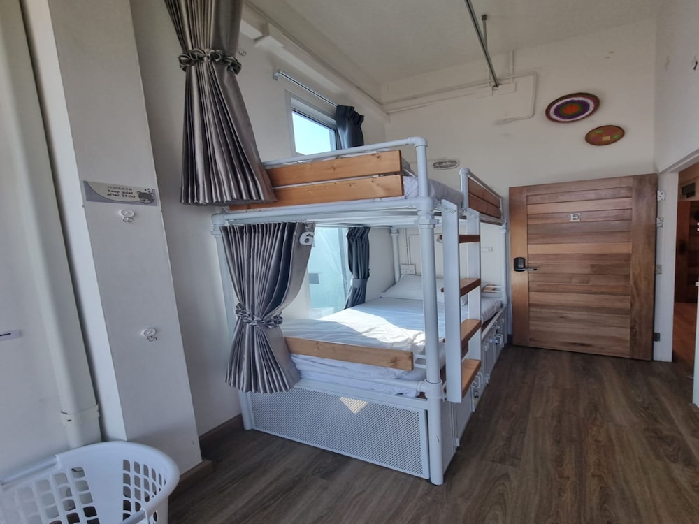 Economy Shared Dormitory, Women only photo 3