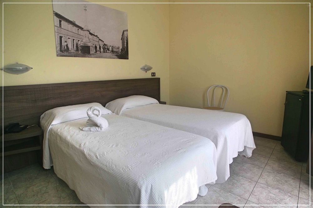 Quadruple Room - Photo 1