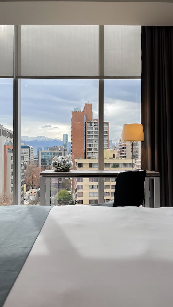 Standard Double Room, 1 King Bed photo 3