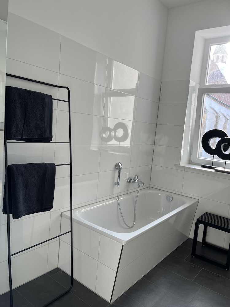 Standard Apartment (including EUR 70 Cleaning Fee) photo 2