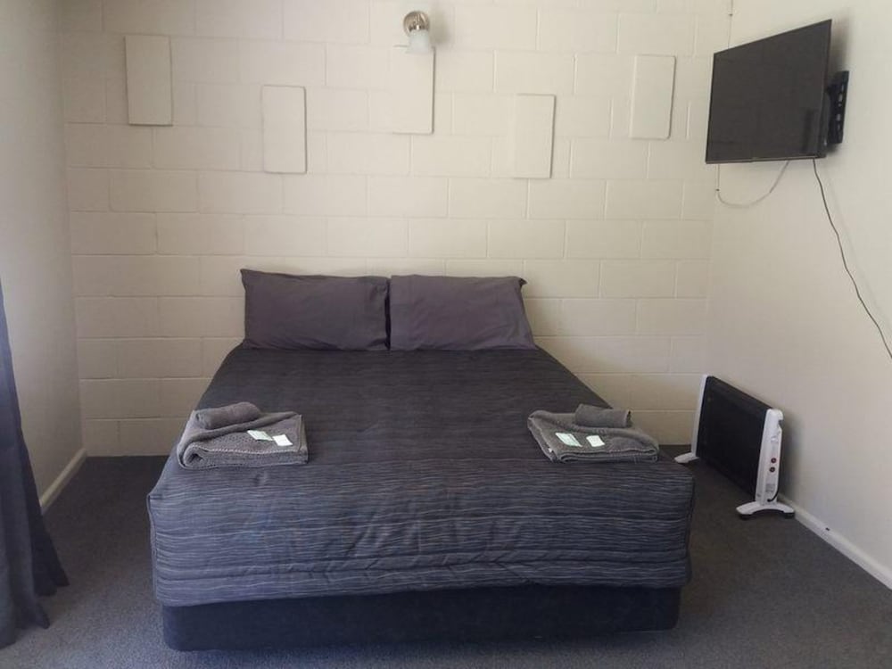 Motel - Ground floor One Bedroom photo 2