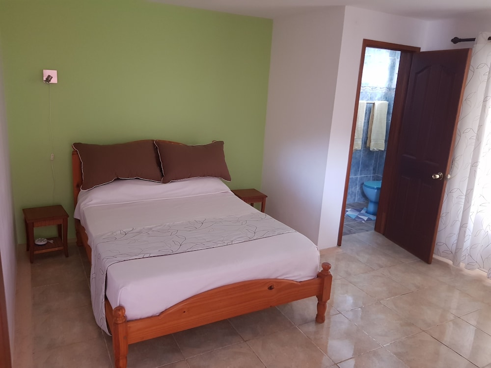 Standard Double Room (Foudi Rouge)