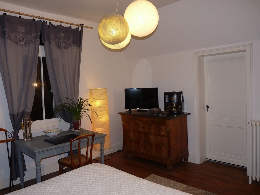 Double Room, Non Smoking (Bleu) photo 2