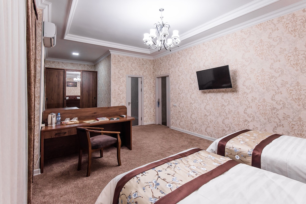 Superior Twin Room photo 3