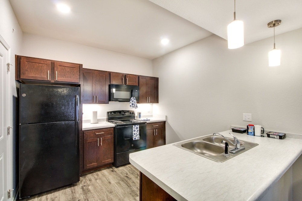 Apartment (2 Bedrooms) photo 2