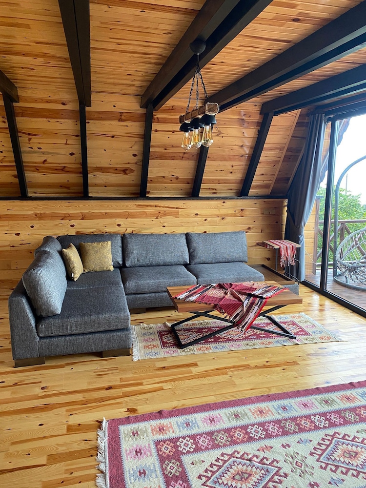 Family Chalet photo 3