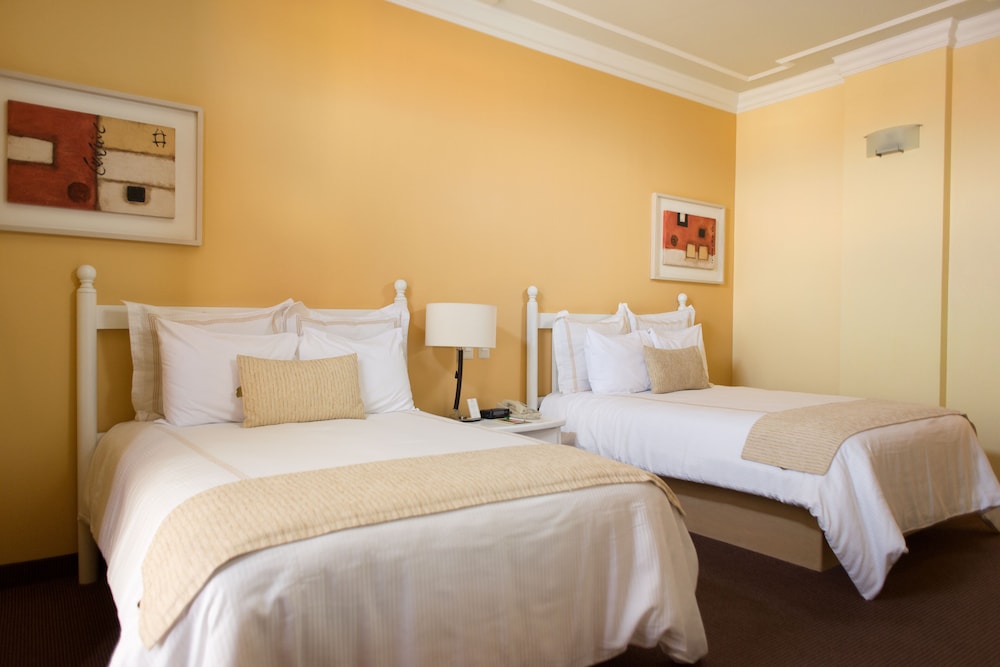 Superior Suite, 2 Double Beds, City View - Photo 1