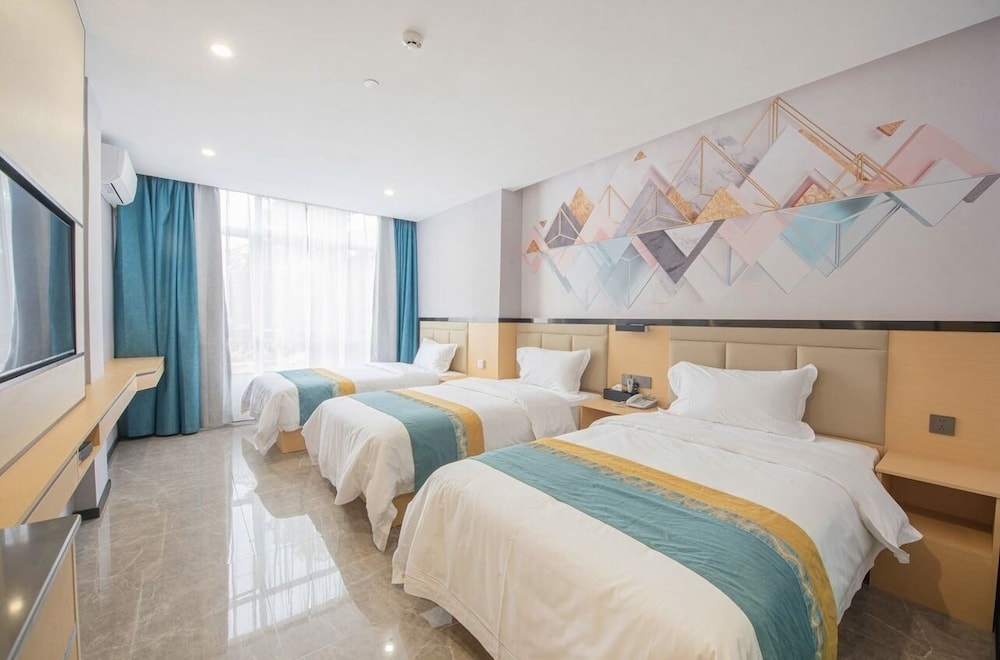 Standard Triple Room, Multiple Beds