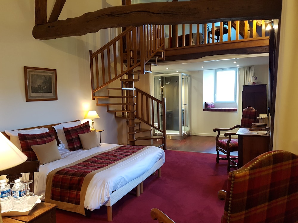 Triple Room (mezzanine 1er étage N°1)