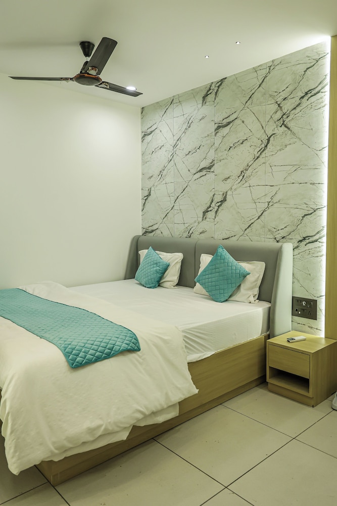 Superior Suite