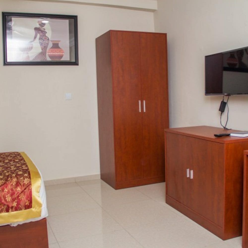 Standard/Single Room photo 3