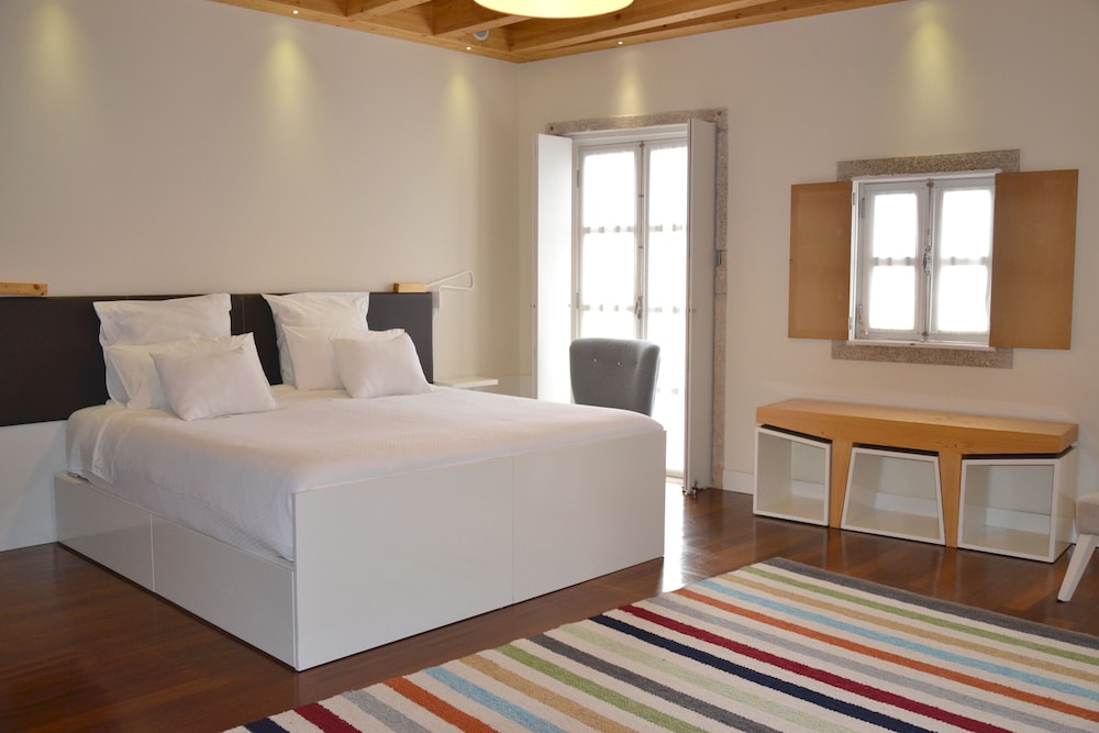 Room, 2 Bedrooms, Balcony, City View