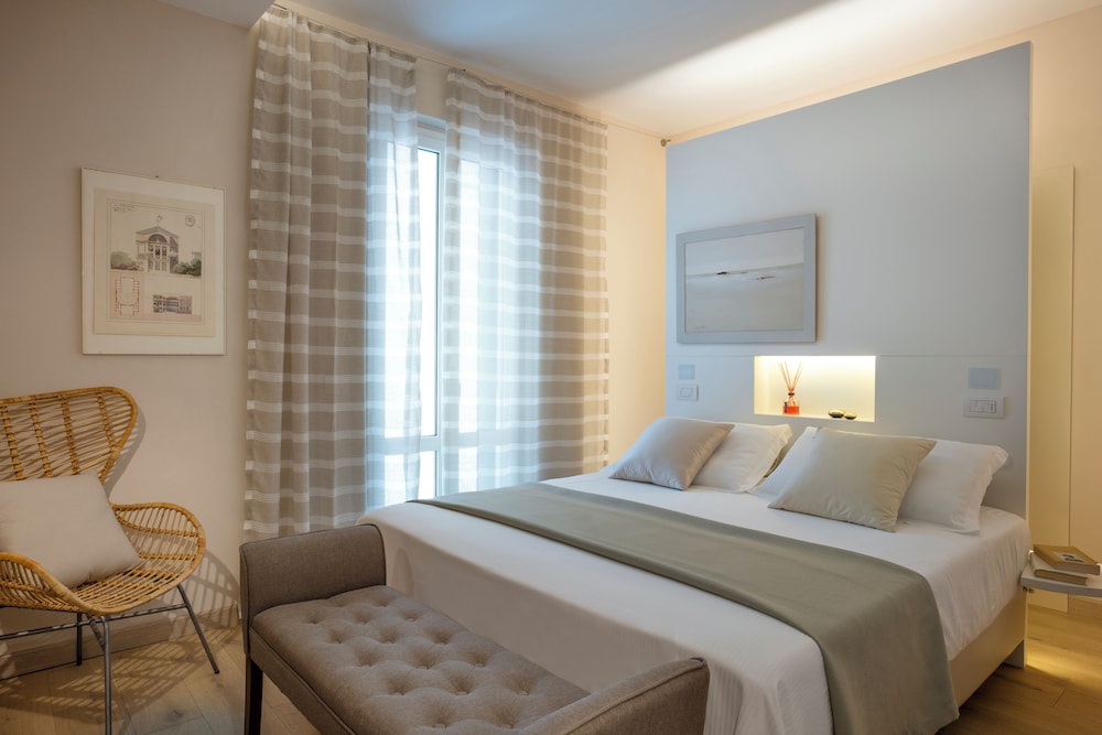 Residence Deluxe photo 2
