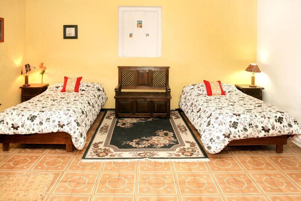 Twin Room, 2 Twin Beds photo 2
