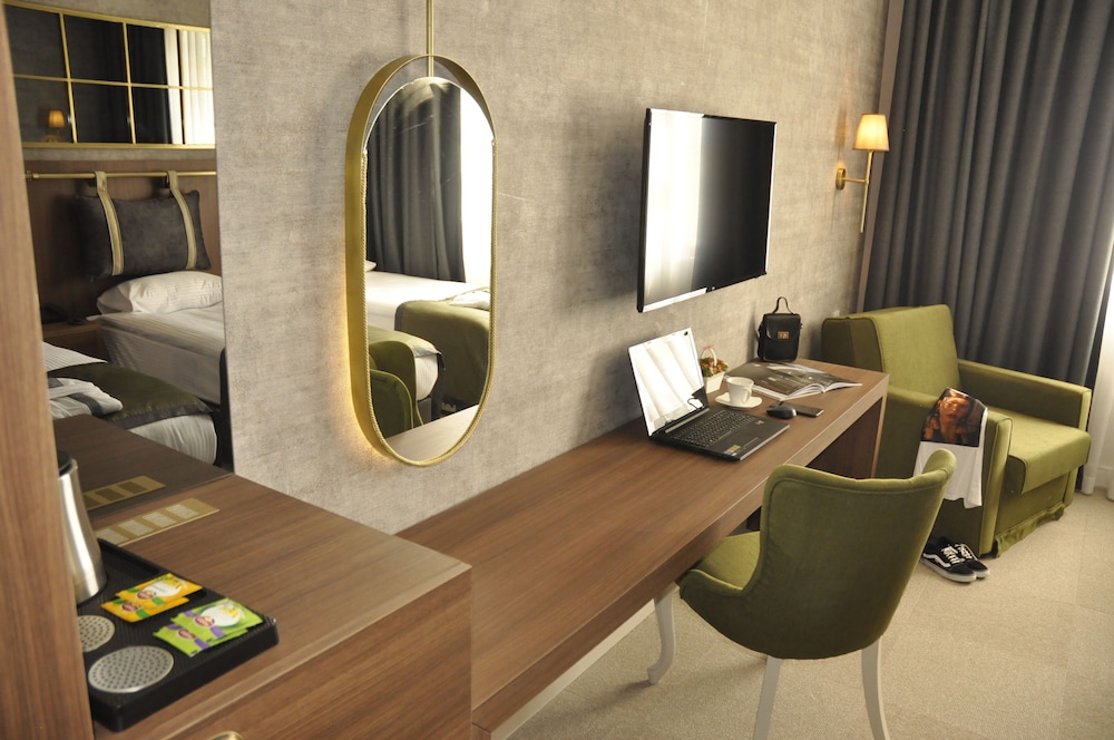 Standard Triple Room - Photo 3