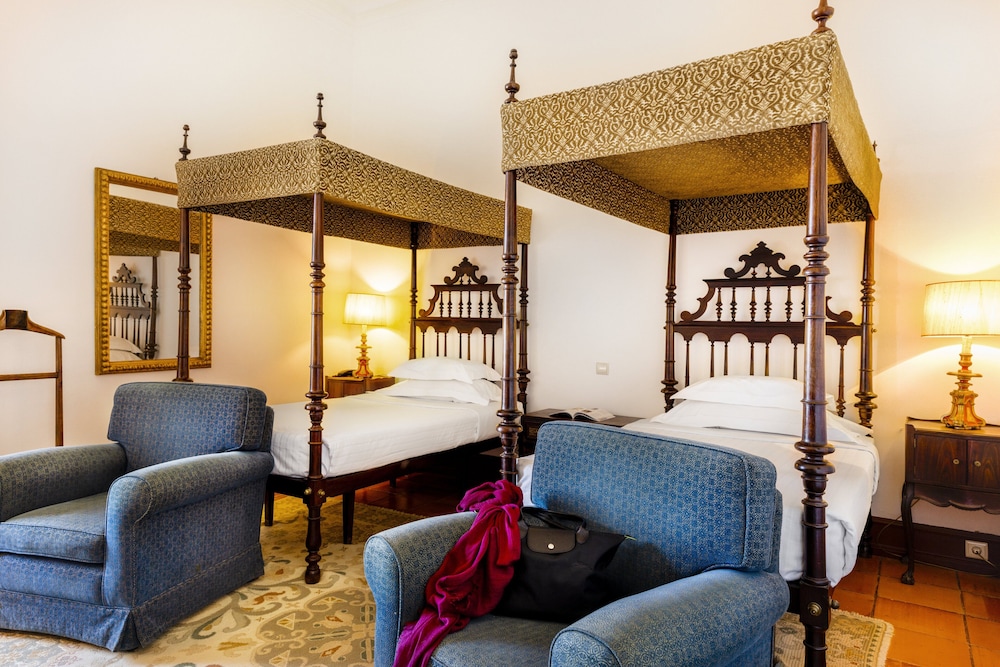 Superior Double or Twin Room, City View photo 3