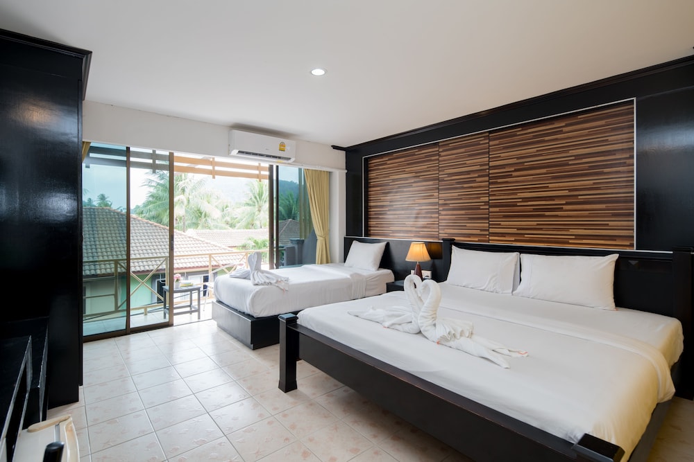 Superior Triple Room