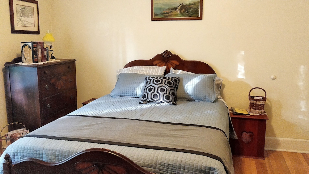 Superior Room, 1 Queen Bed, Non Smoking, Ensuite photo 1