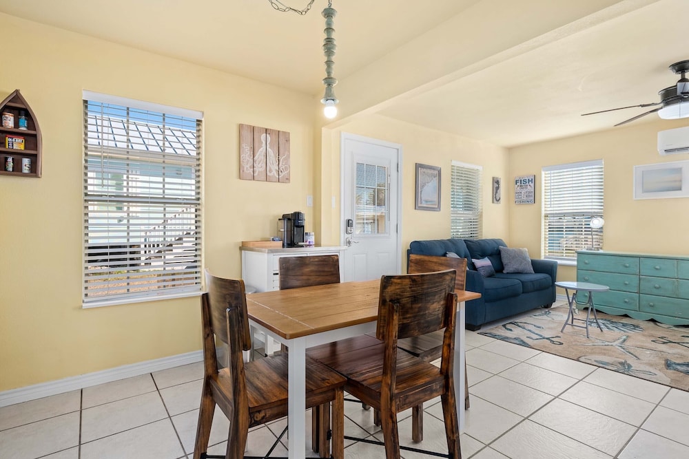 House (1 Bedroom) photo 3